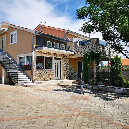 Apartman Chiara Galovac  Zimmer foto